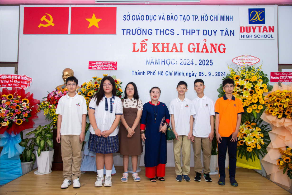 hau6849_129202410.jpg